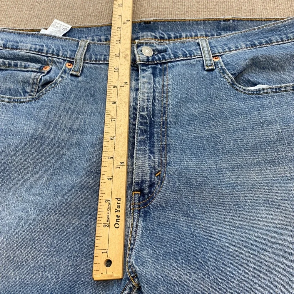 Levis 505 Regular Fit Jeans Mens 40x30 Medium Wash Blue Straight Leg 00505-2100